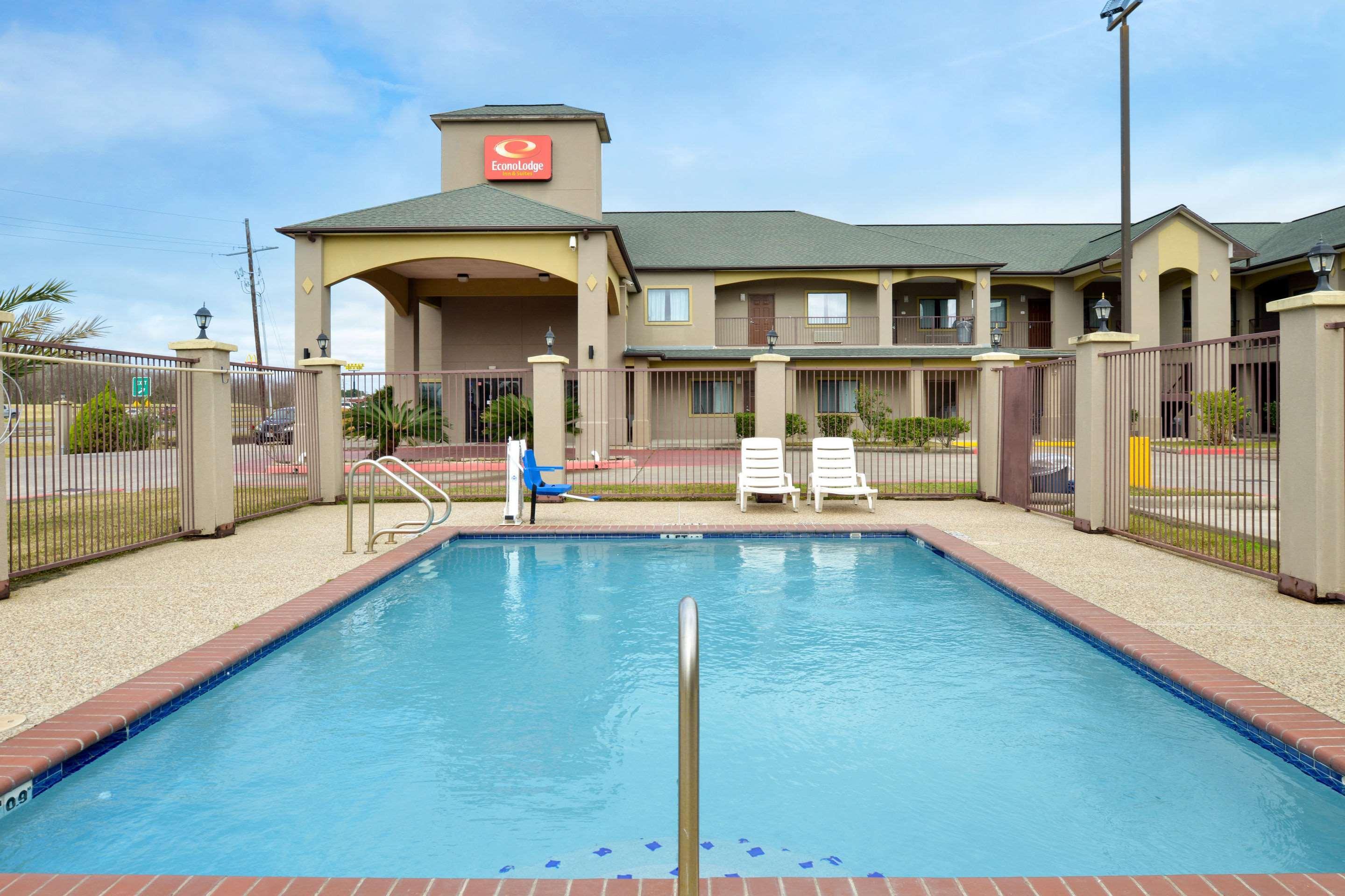 Econo Lodge Inn & Suites Port Arthur Near Sabine Pass Exterior foto